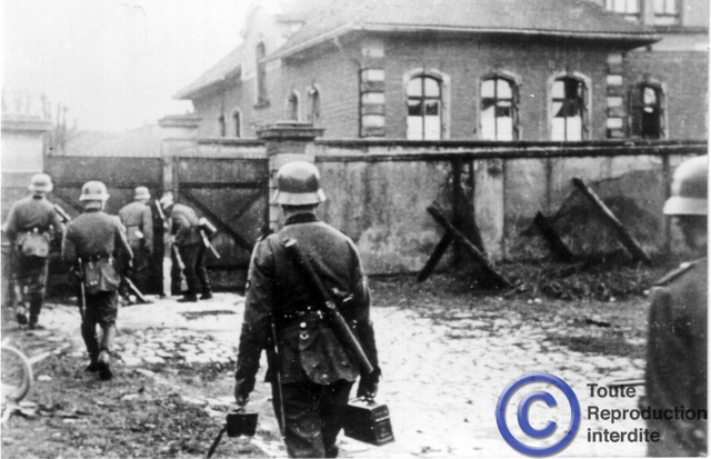 SG-1940_001.jpg