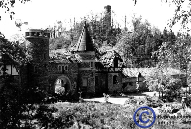 SG-1945_Schloss001.jpg