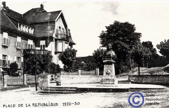 P.République